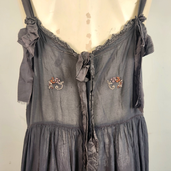 Magnolia Pearl Embroidered Slip Dress - Picture 10 of 16